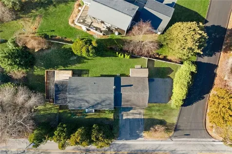 382 Beavertail Road Jamestown RI 02835