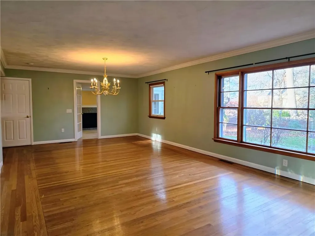 38 Bretton Woods Drive Cranston RI 02920