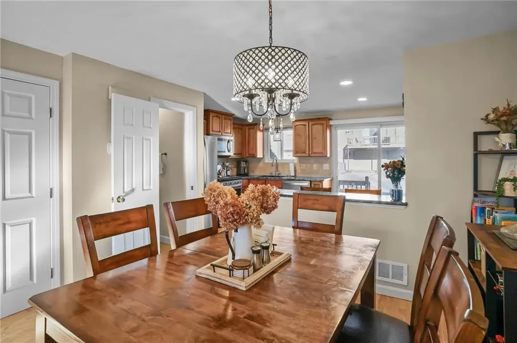 407 Pinewood Drive Smithfield RI 02917