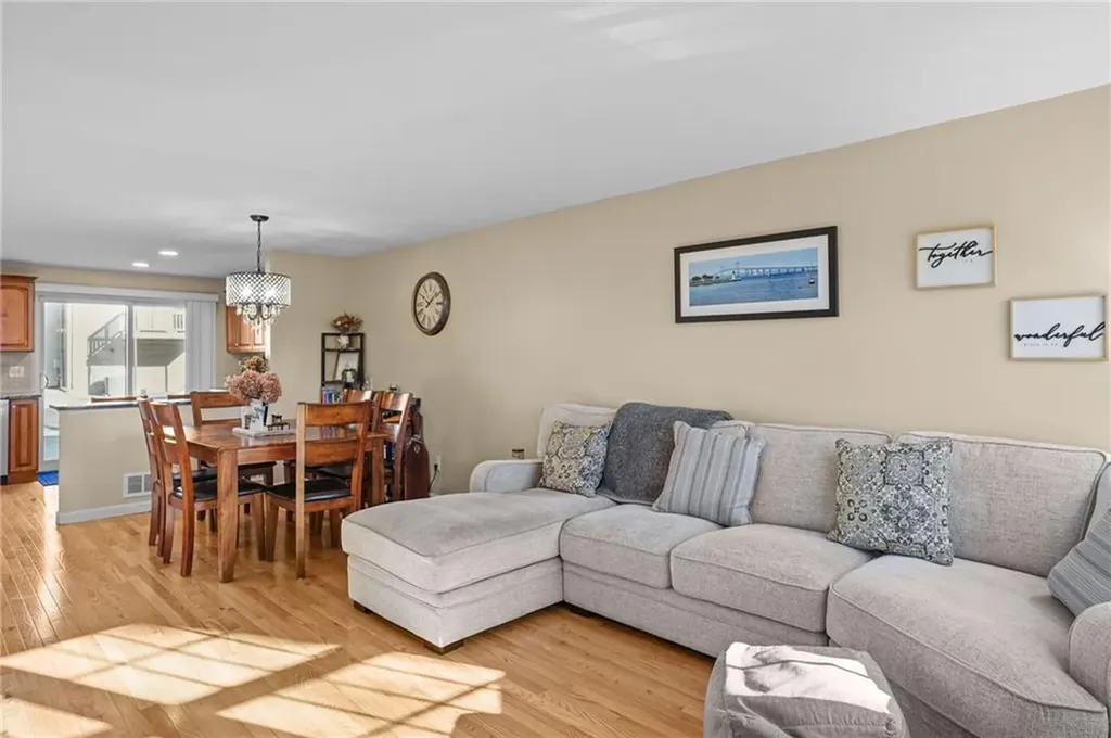 407 Pinewood Drive Smithfield RI 02917