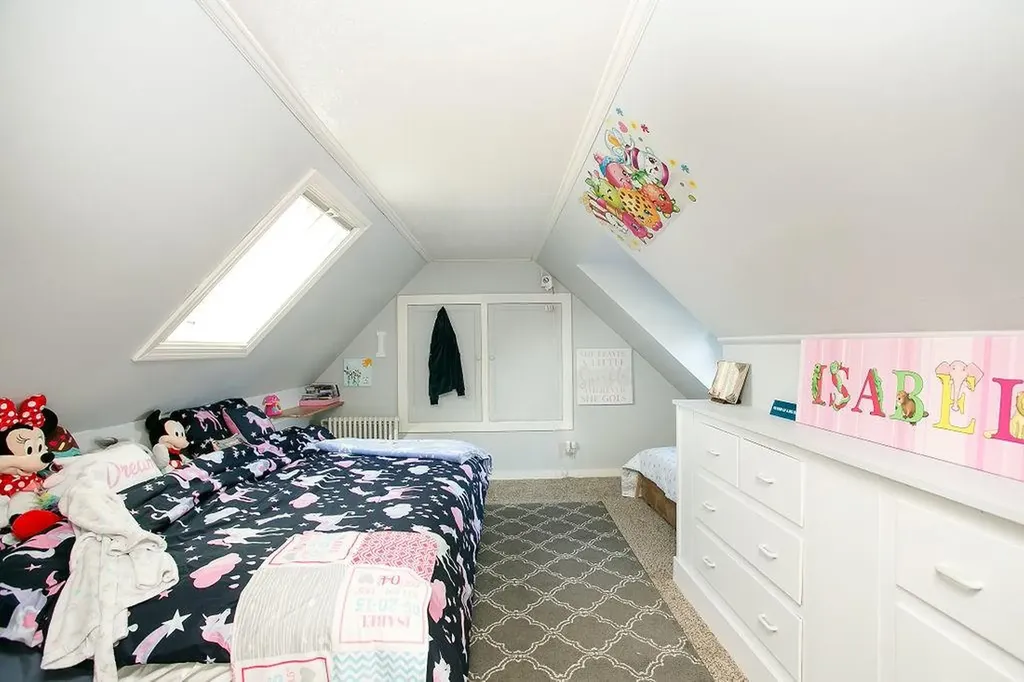 1994 East Main Road Portsmouth RI 02871