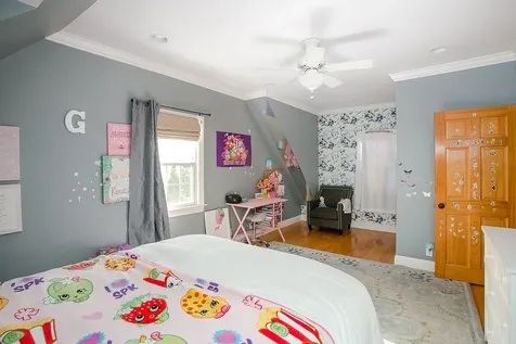 1994 East Main Road Portsmouth RI 02871