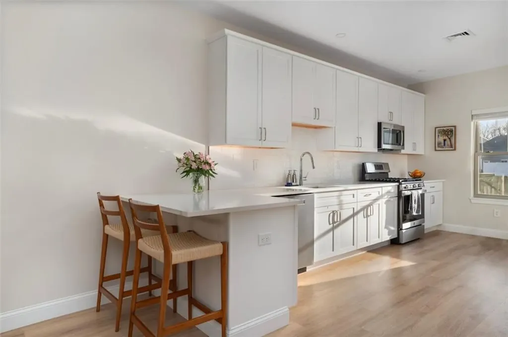 12 West Valley Circle West Warwick RI 02893