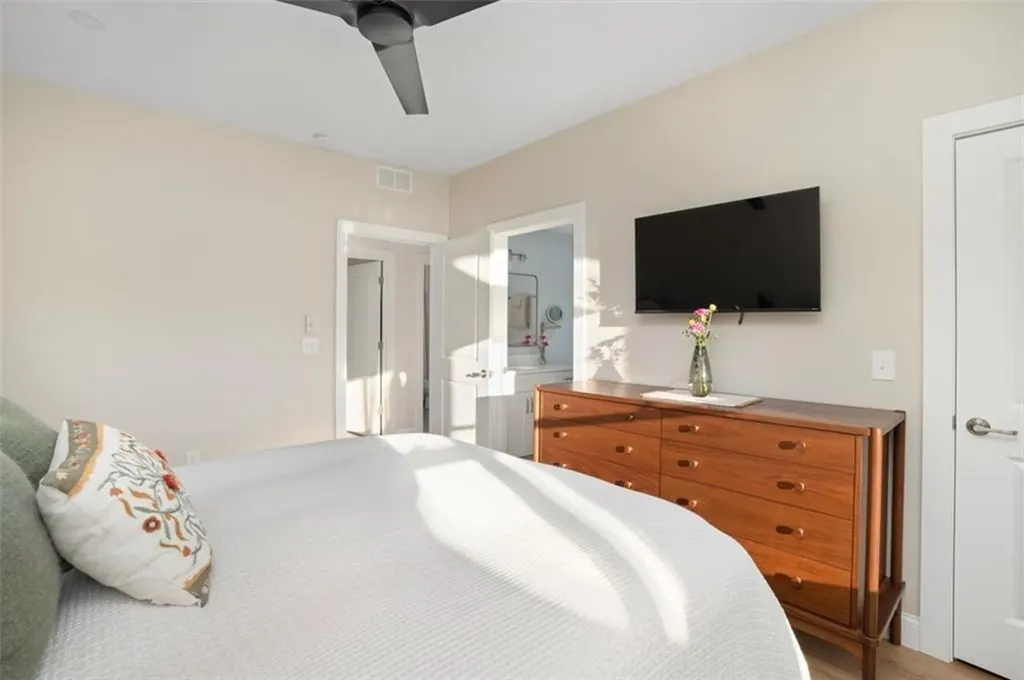 12 West Valley Circle West Warwick RI 02893