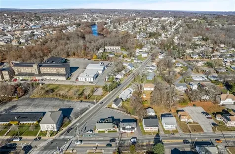 1593 1595 Centerville Road Warwick RI 02886