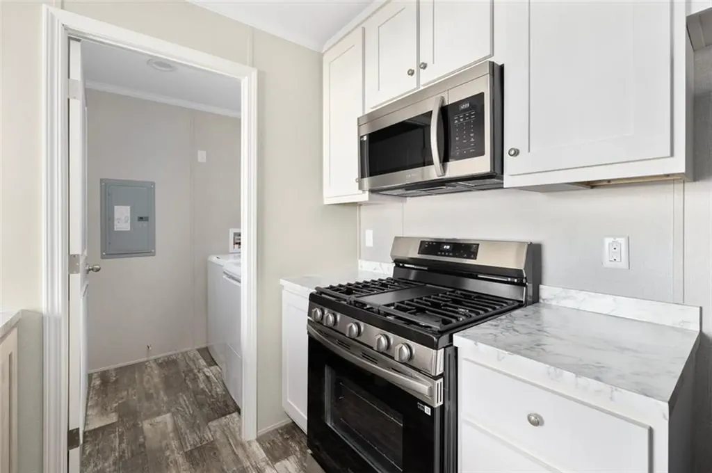 38 Lowell Avenue Pawtucket RI 02861