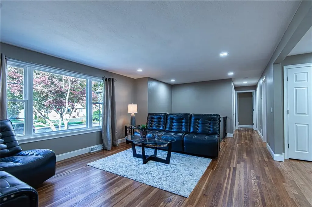 20 Maplewood Drive Coventry RI 02816