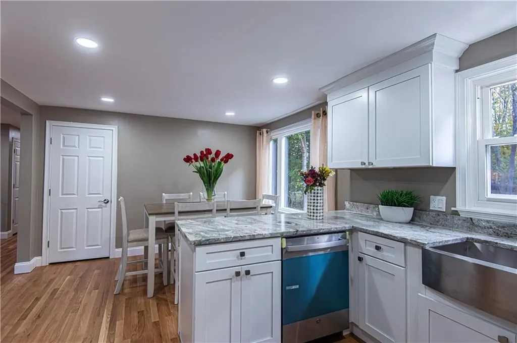 20 Maplewood Drive Coventry RI 02816