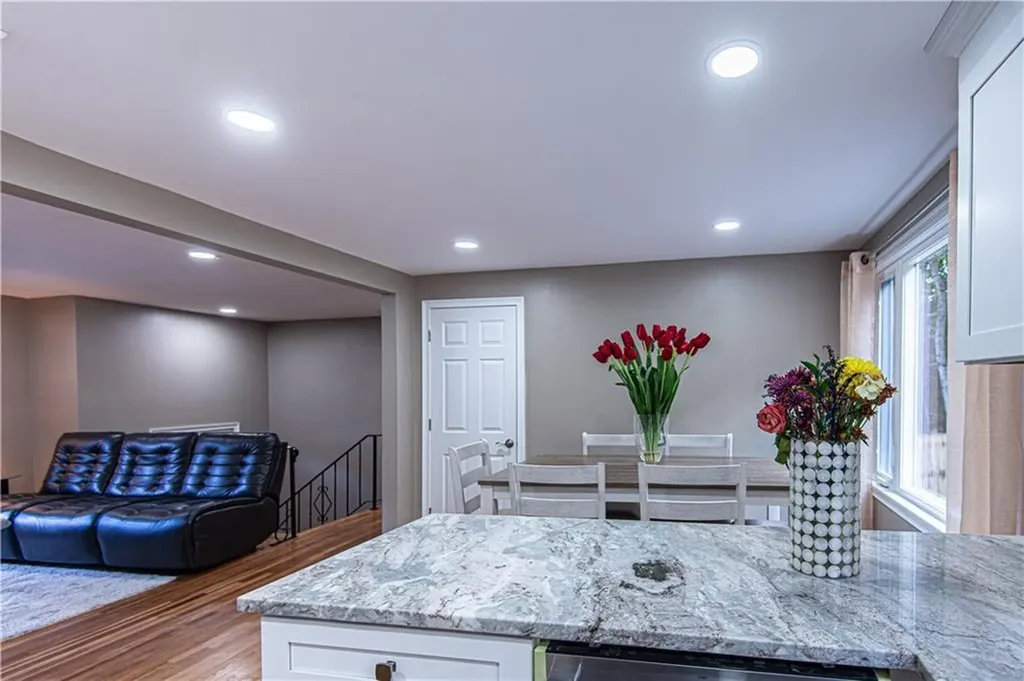 20 Maplewood Drive Coventry RI 02816