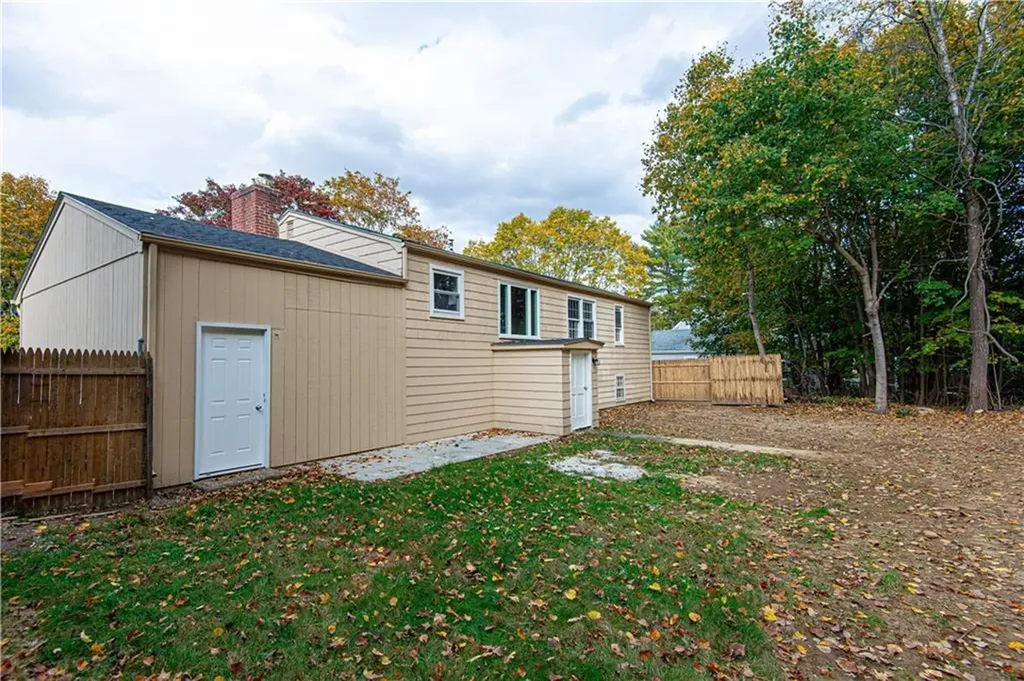 20 Maplewood Drive Coventry RI 02816