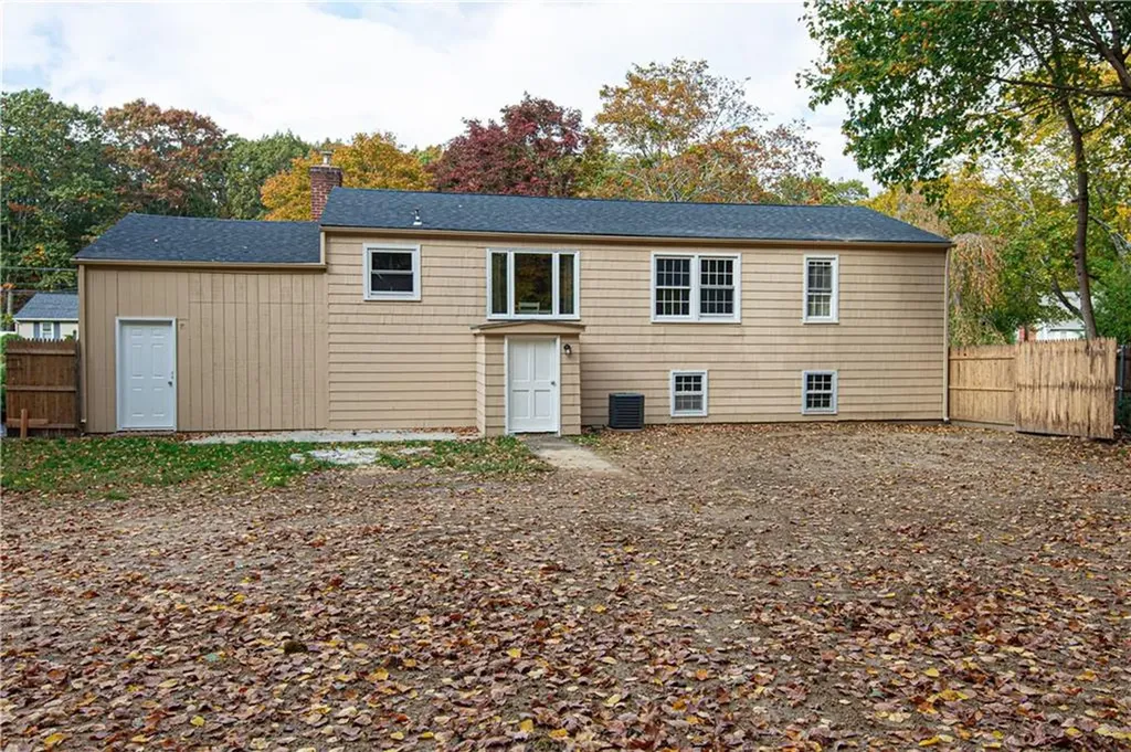 20 Maplewood Drive Coventry RI 02816