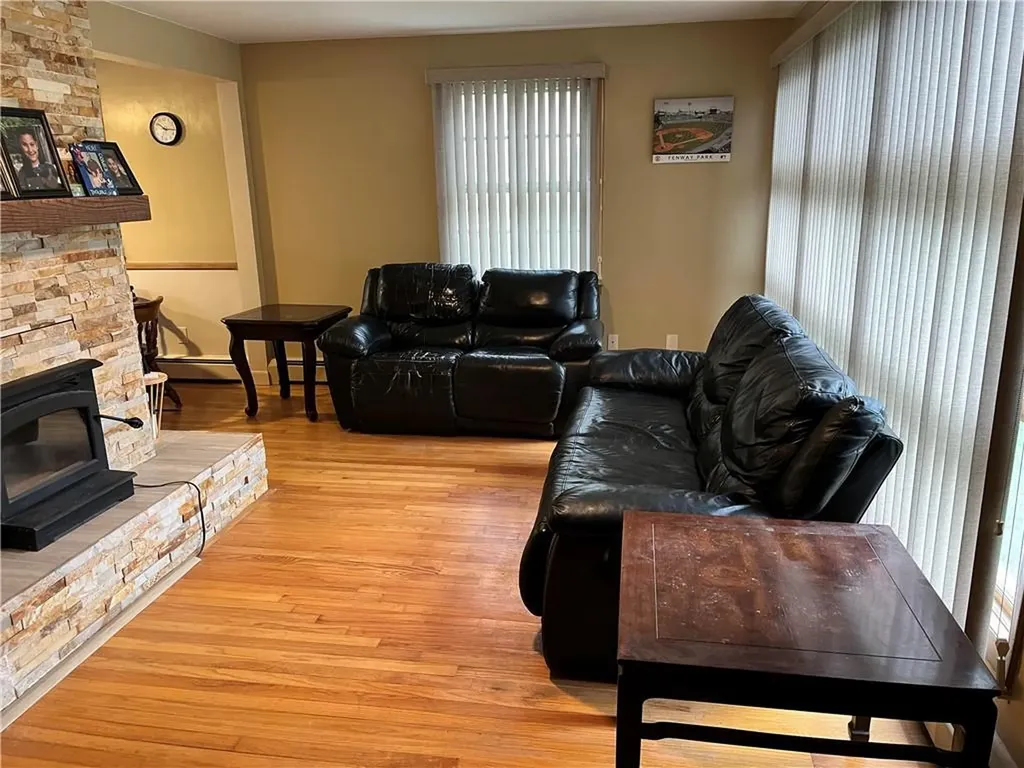 2 Cobble Hill Road Lincoln RI 02865