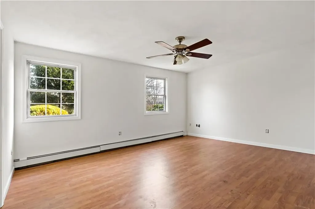 23 Gildas Lane Portsmouth RI 02871