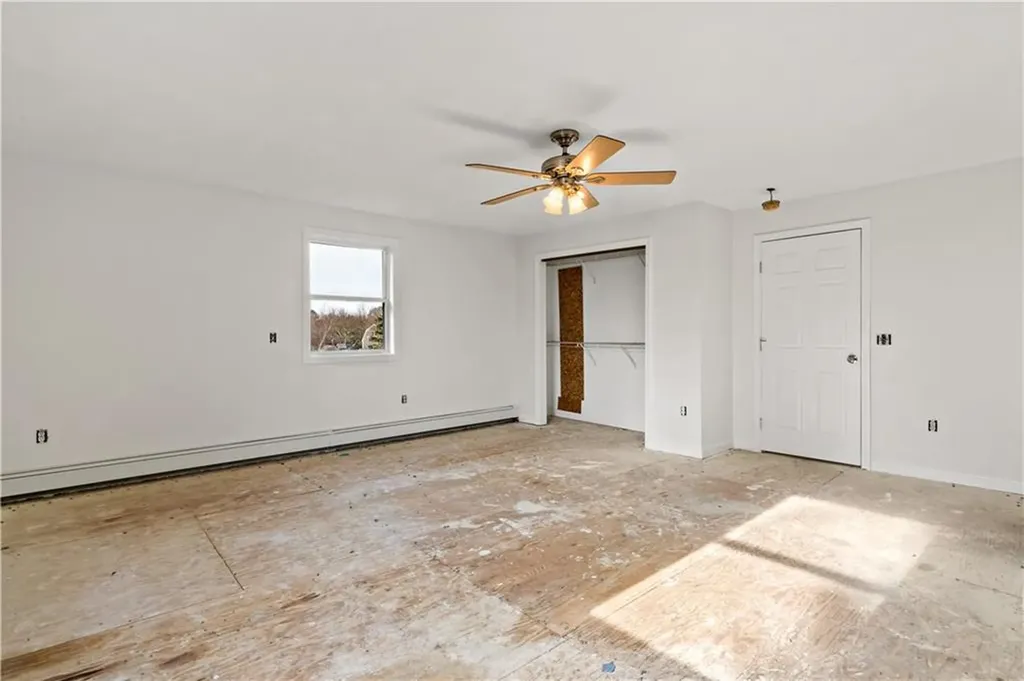 23 Gildas Lane Portsmouth RI 02871
