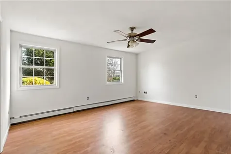 23 Gildas Lane Portsmouth RI 02871