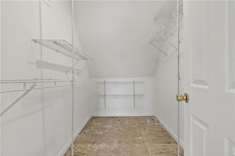 23 Gildas Lane Portsmouth RI 02871