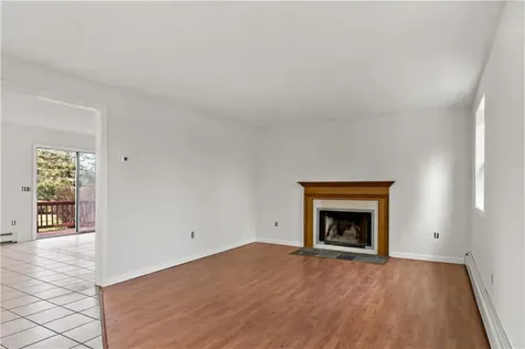 23 Gildas Lane Portsmouth RI 02871