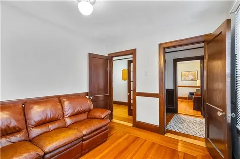 3252 Post Road Warwick RI 02886