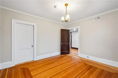 3252 Post Road Warwick RI 02886