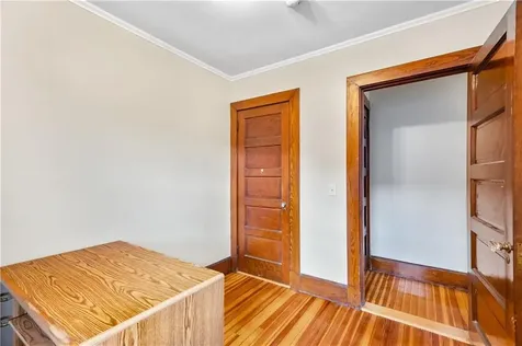 3252 Post Road Warwick RI 02886