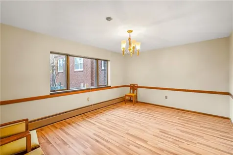 3252 Post Road Warwick RI 02886