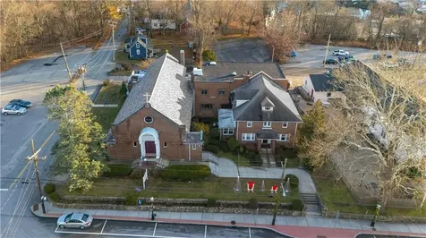 3252 Post Road Warwick RI 02886
