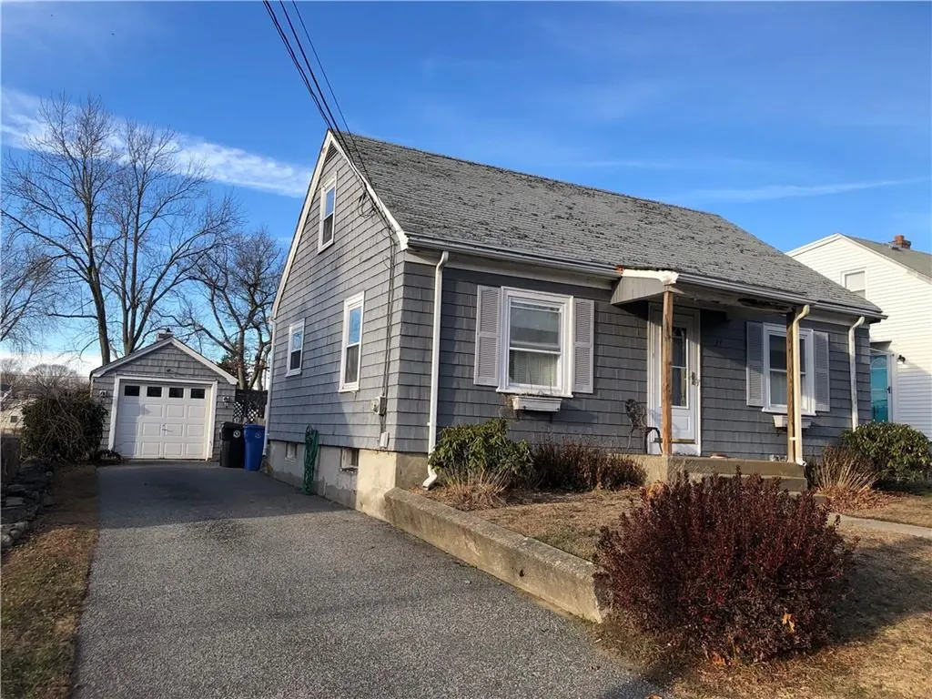 27 Norman Street Cumberland RI 02864
