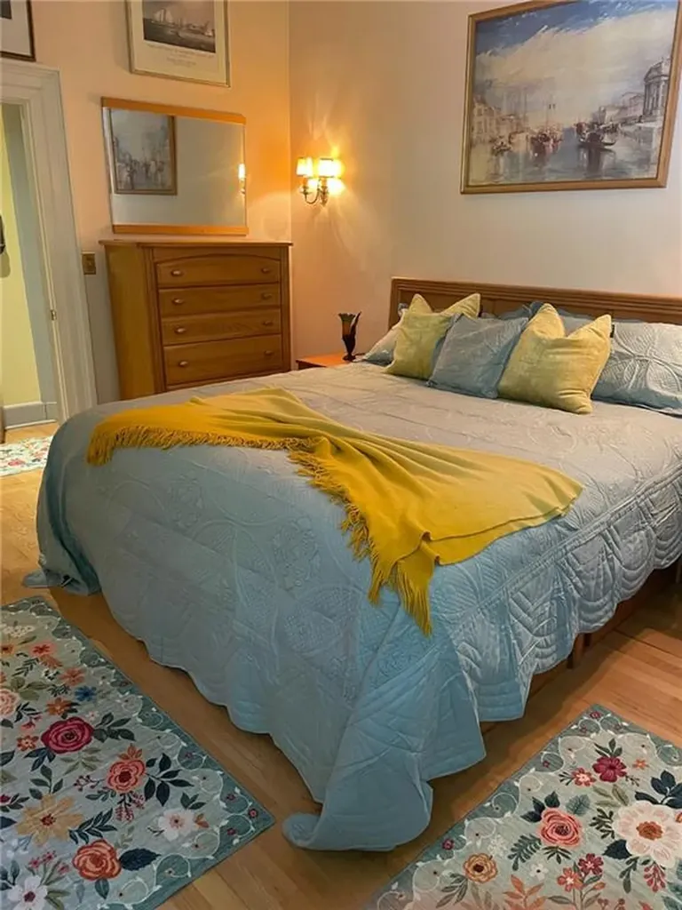 46 Chastellux Avenue Newport RI 02840
