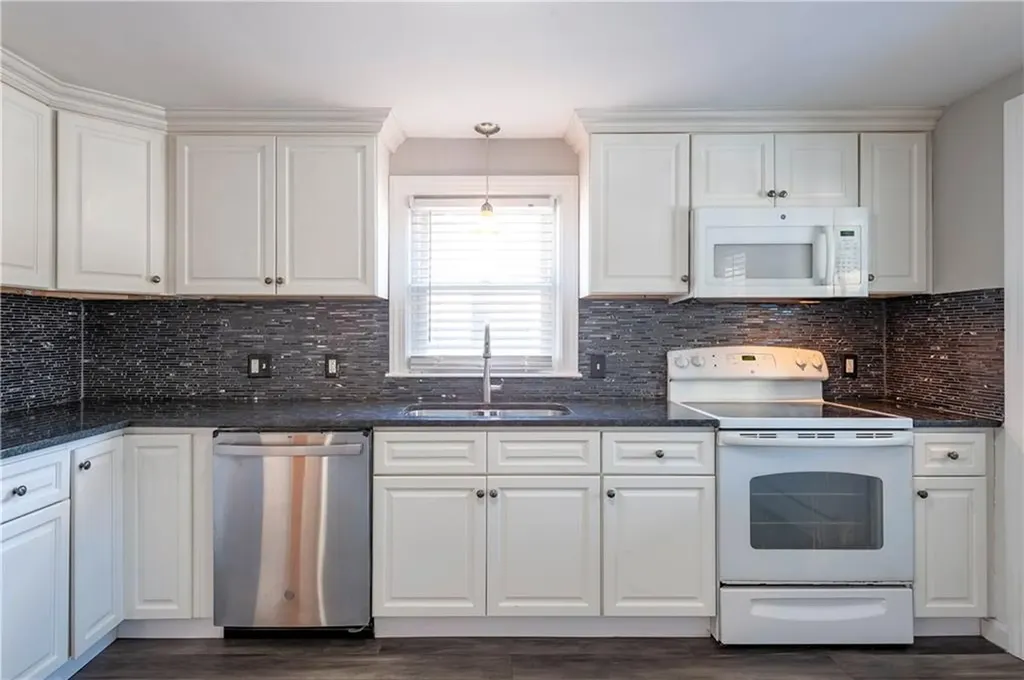 200 Carter Avenue Pawtucket RI 02861