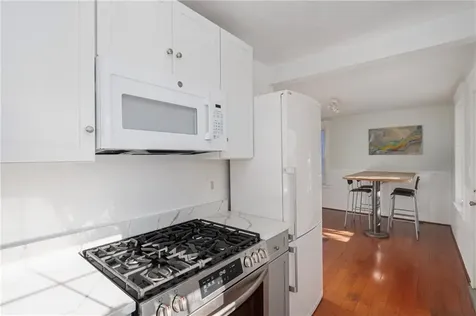 33 Evergreen Street Providence RI 02906