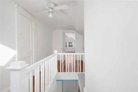 33 Evergreen Street Providence RI 02906