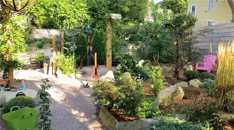 33 Evergreen Street Providence RI 02906