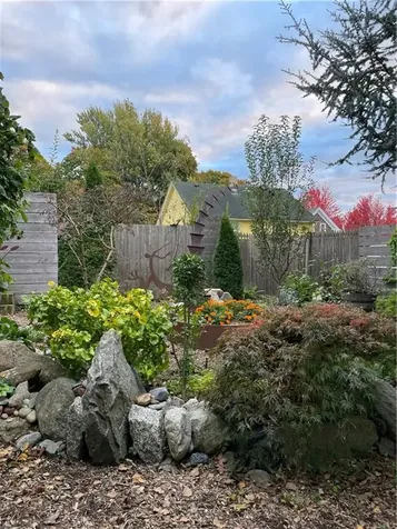 33 Evergreen Street Providence RI 02906