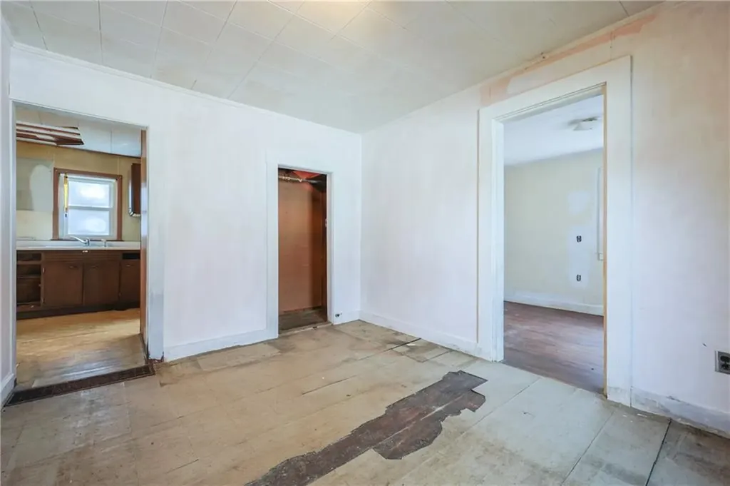 5 Lees Lane Glocester RI 02814