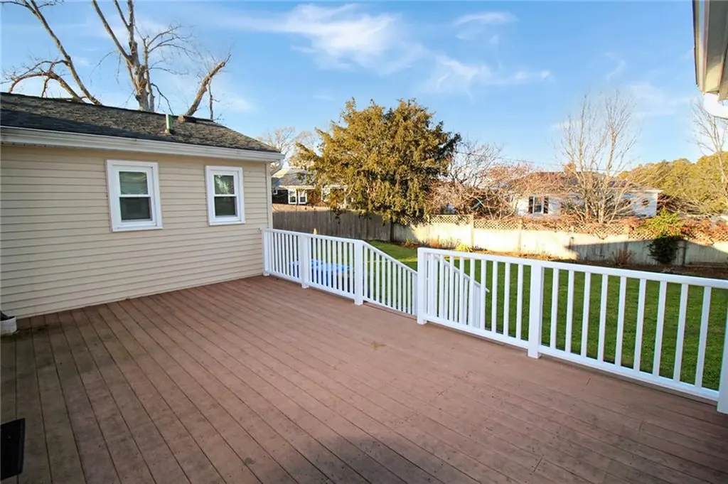 7 Restmere Terrace Middletown RI 02842