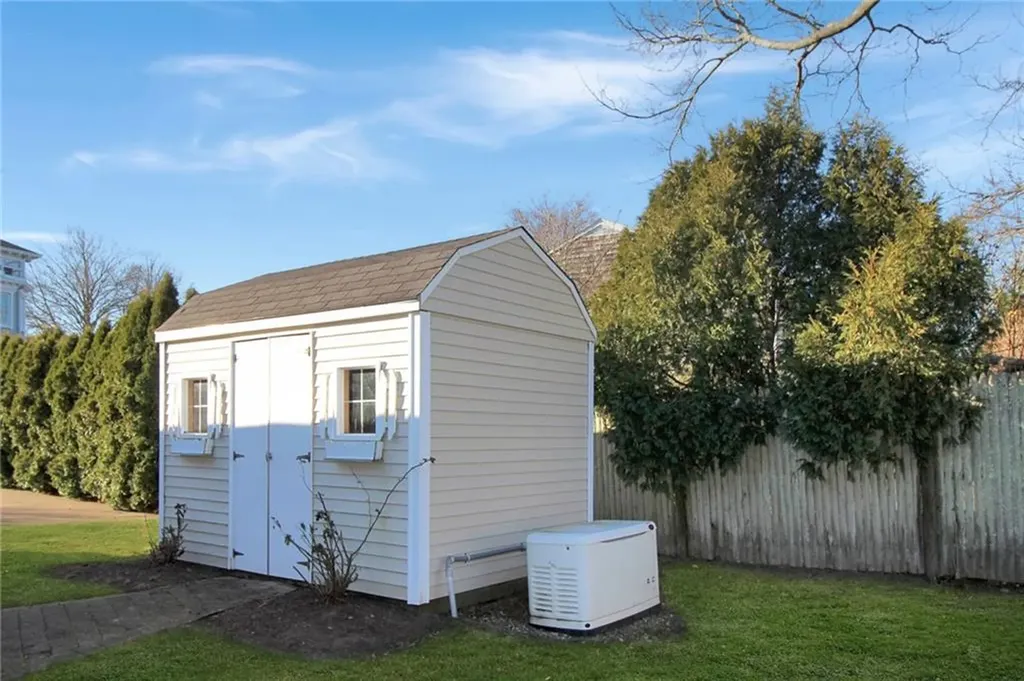 7 Restmere Terrace Middletown RI 02842