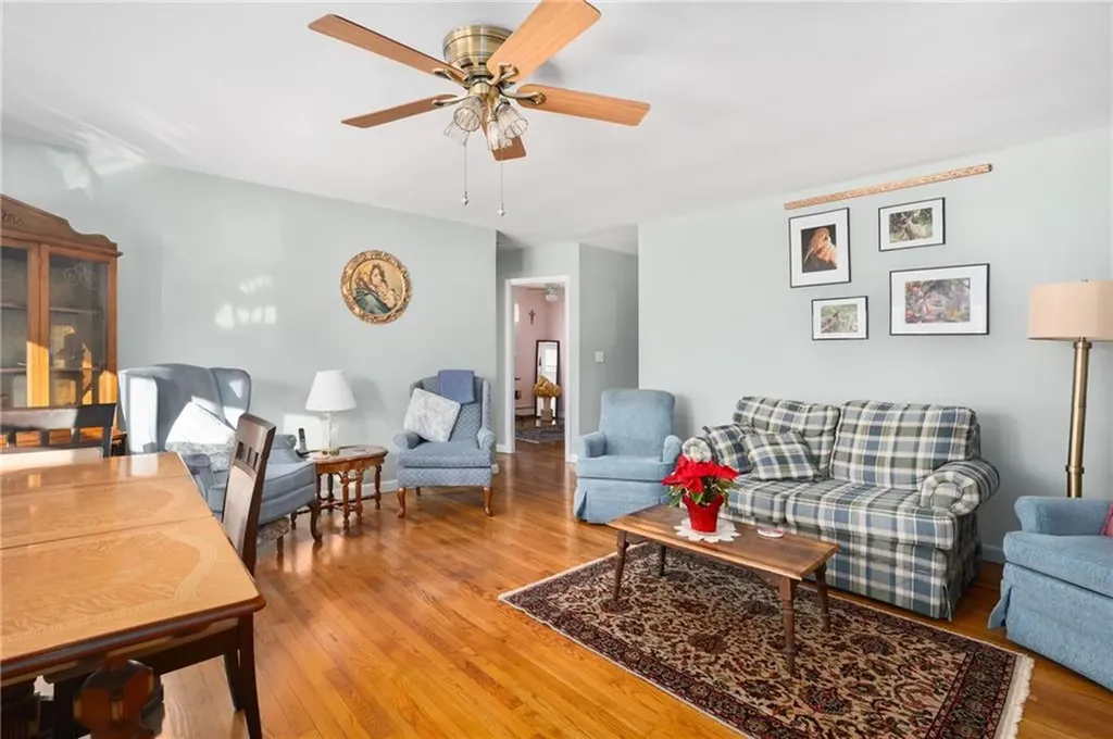 7 Restmere Terrace Middletown RI 02842