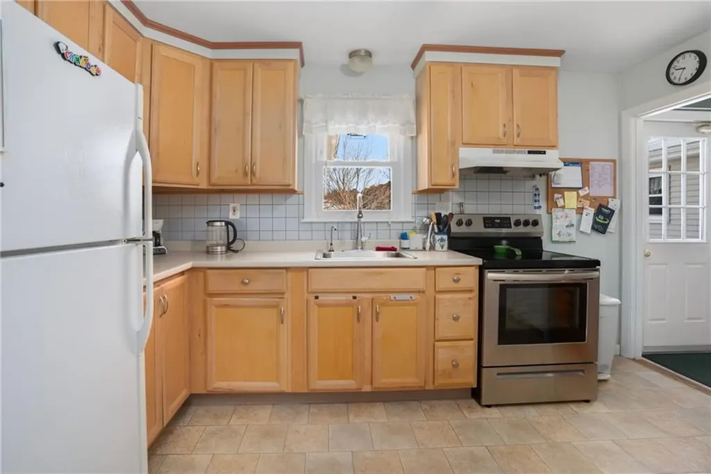 7 Restmere Terrace Middletown RI 02842