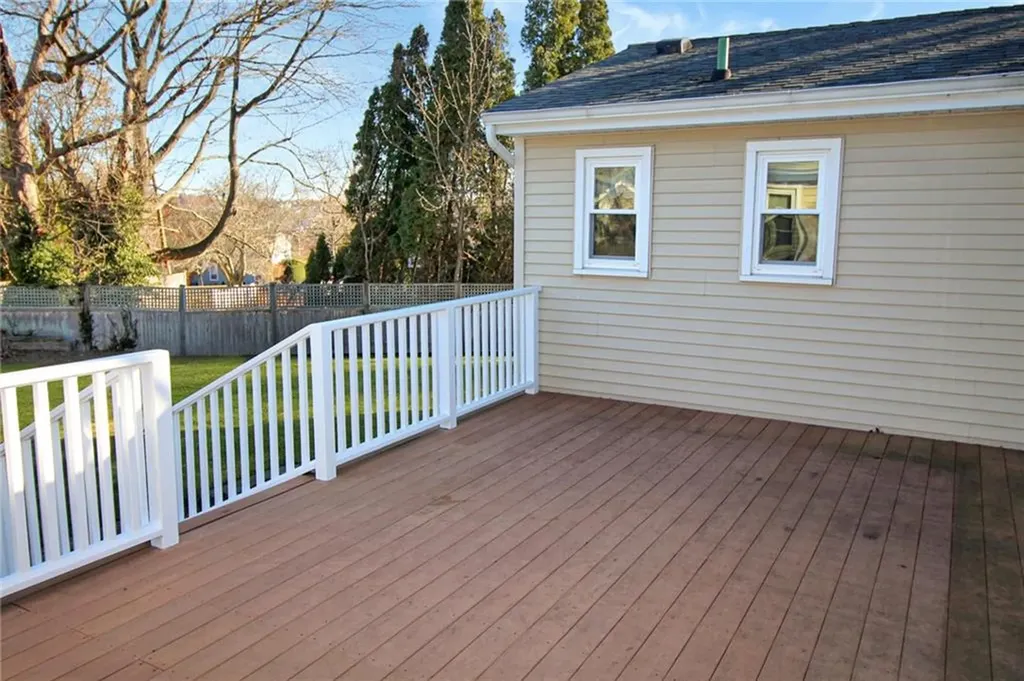 7 Restmere Terrace Middletown RI 02842