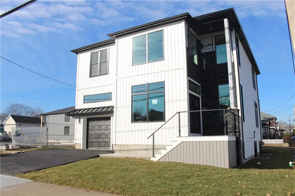 888 Central Avenue Avenue Pawtucket RI 02861