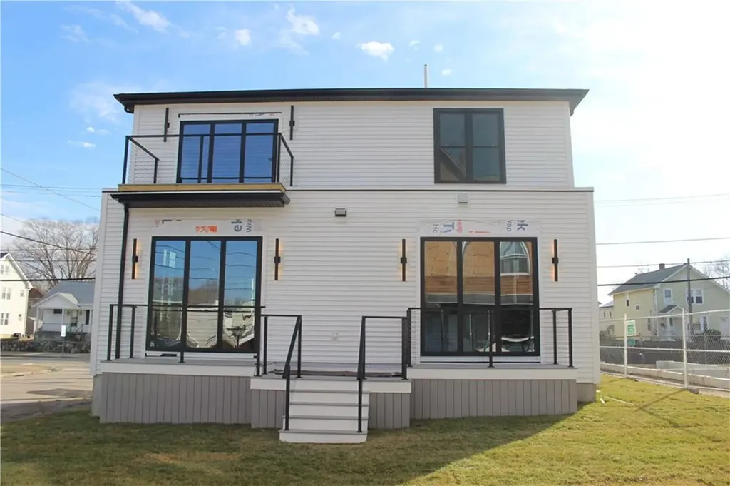 888 Central Avenue Avenue Pawtucket RI 02861