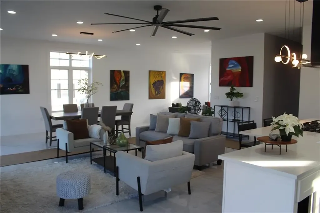 888 Central Avenue Avenue Pawtucket RI 02861