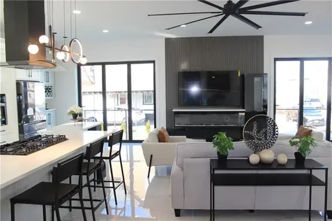 888 Central Avenue Avenue Pawtucket RI 02861