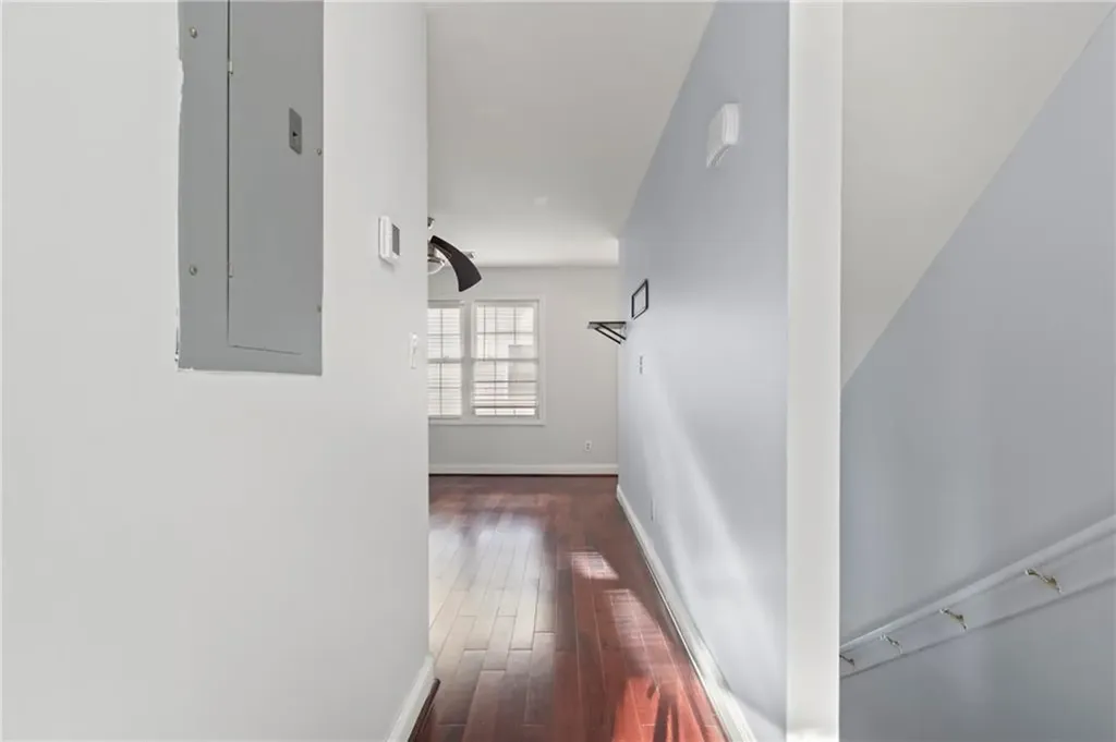 102 Dixon Street Providence RI 02907