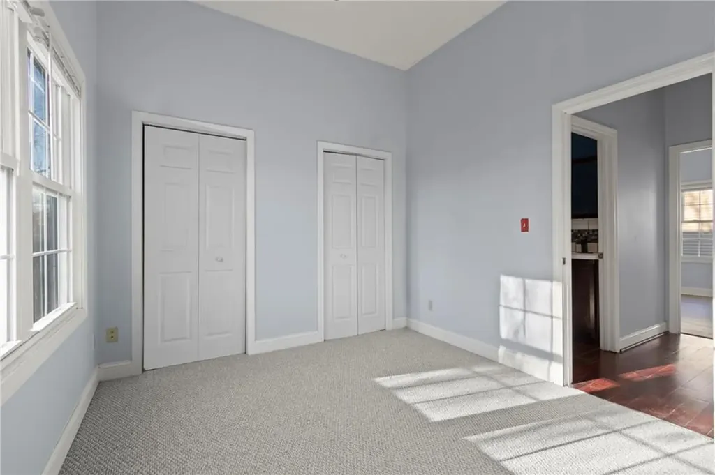 102 Dixon Street Providence RI 02907