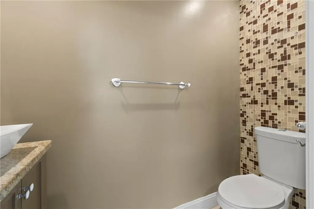 102 Dixon Street Providence RI 02907