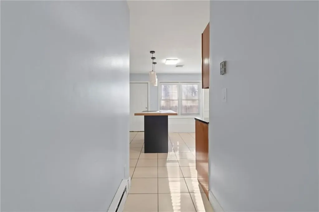 102 Dixon Street Providence RI 02907