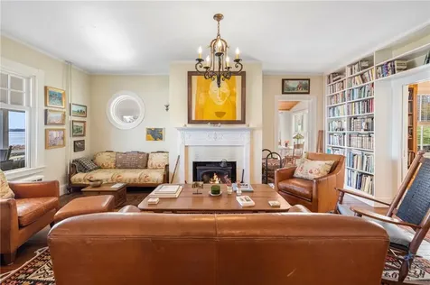 41 Walcott Avenue Jamestown RI 02835