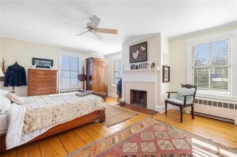 41 Walcott Avenue Jamestown RI 02835