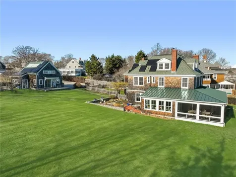 41 Walcott Avenue Jamestown RI 02835